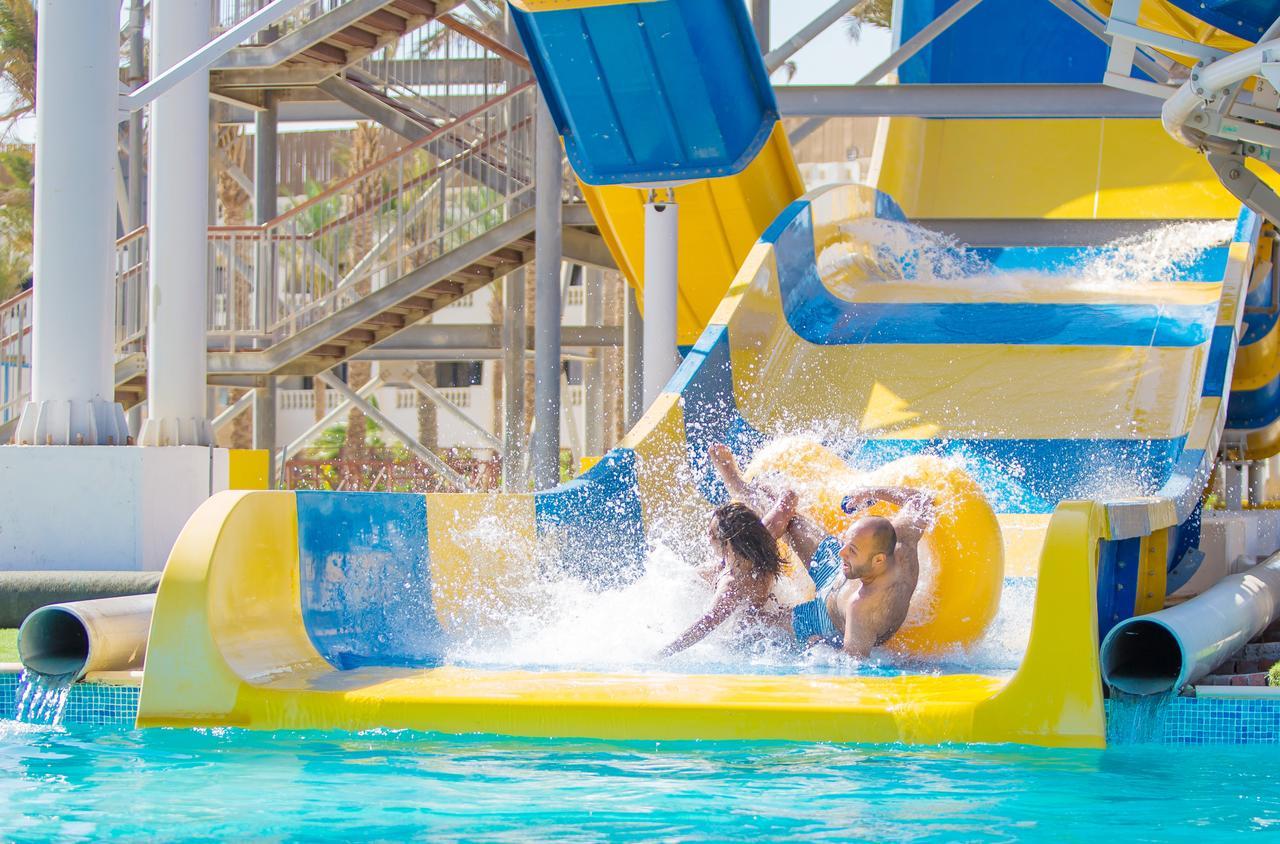Готель Emerald Aqua Park City Хургада Екстер'єр фото